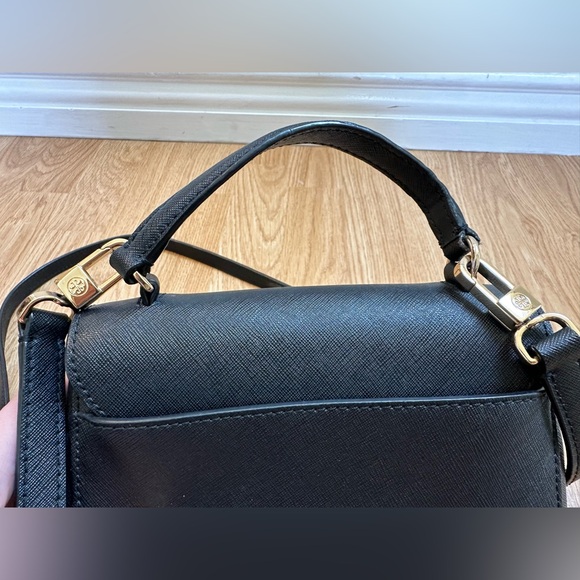 Tory Burch Robinson Purse Black - Picture 4 of 8